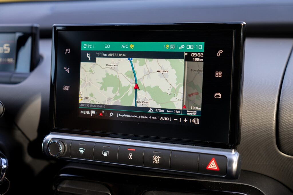 Navigacijų GPS remontas Šiauliuose: GARMIN ir TOMTOM aptarnavimas